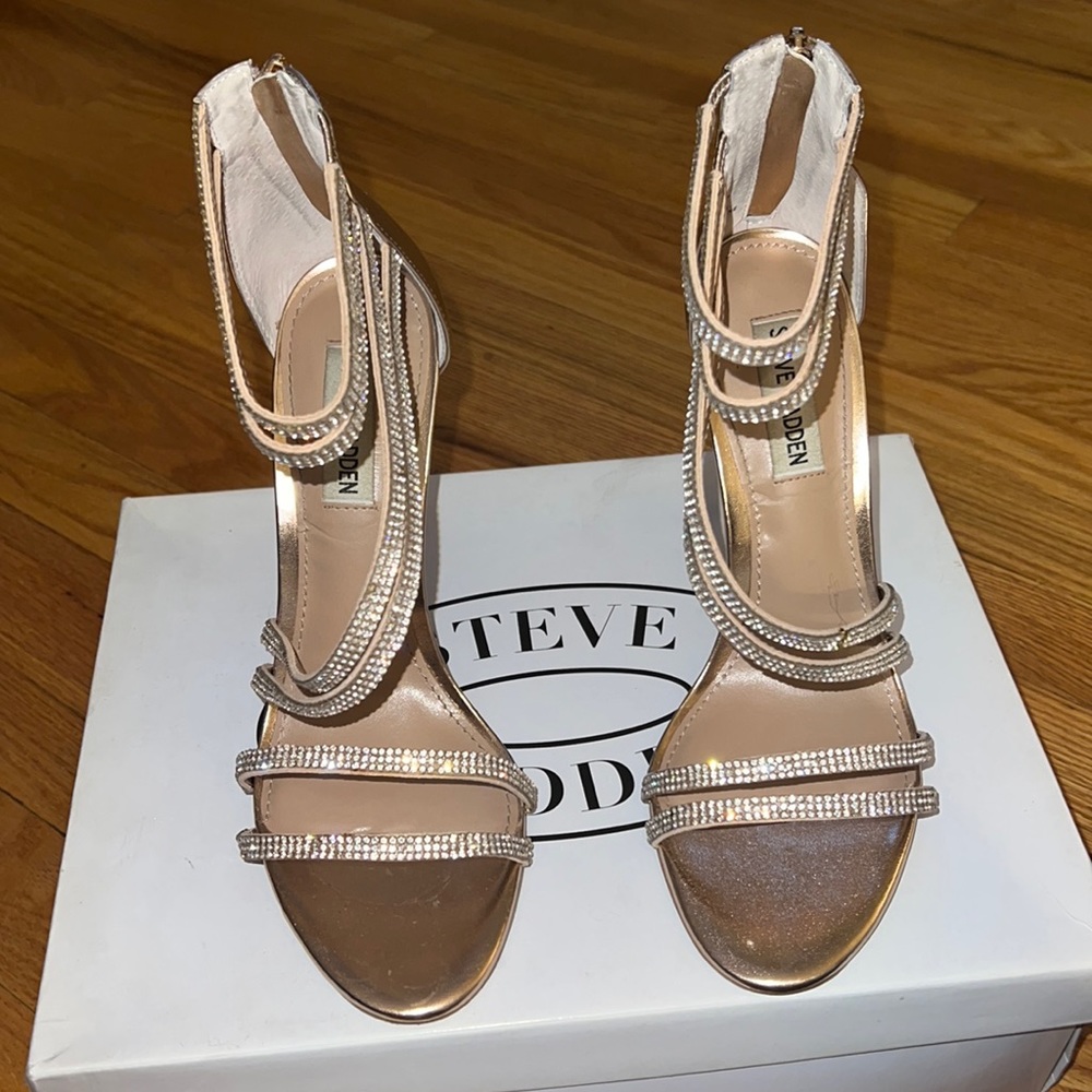 Steve Madden Rose Gold Heels